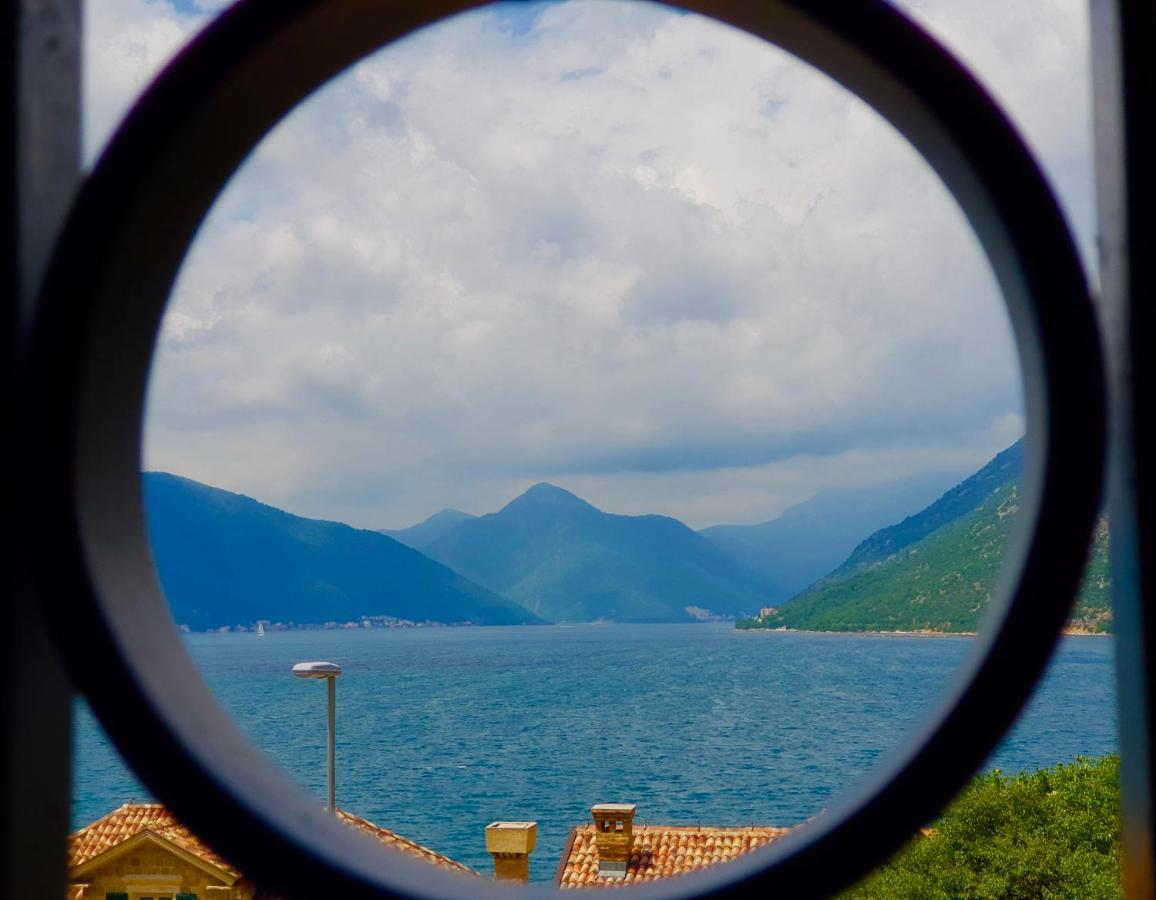 Apartamento Porta Del Mare Kotor Exterior foto